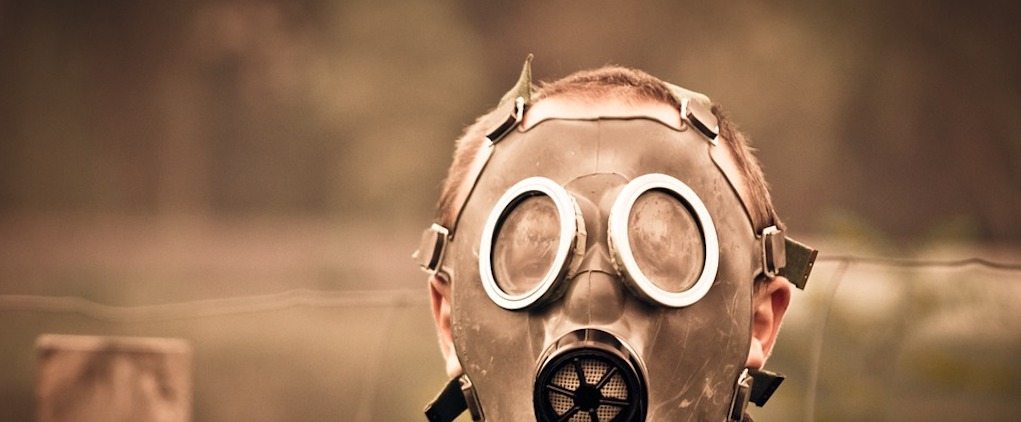 Gasmask by Pixabay and ukaszdylka 1024