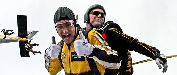 Skydivers by skeeze 620
