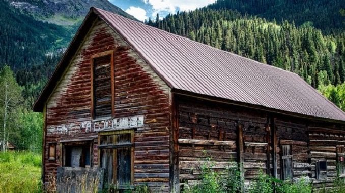 colorado log cabin by pixabay and tpsdave 1024 log cabin