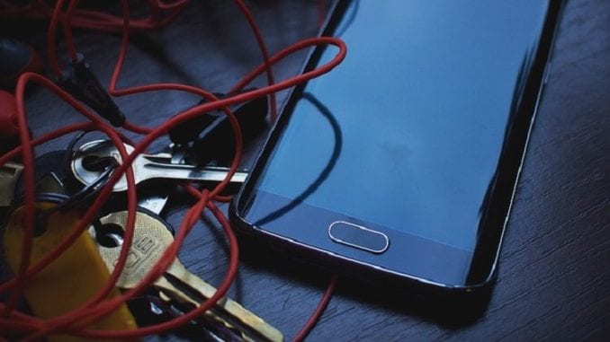 Smartphone by Pixabay and Pexels 1024 smartphone